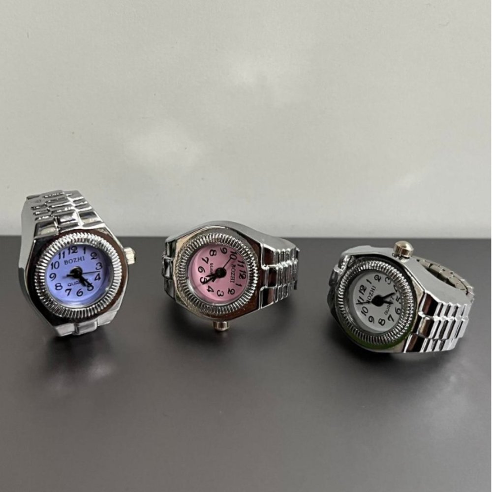 Y2K 2000s Vintage Retro Silver Tone Watch Ring with Round Face